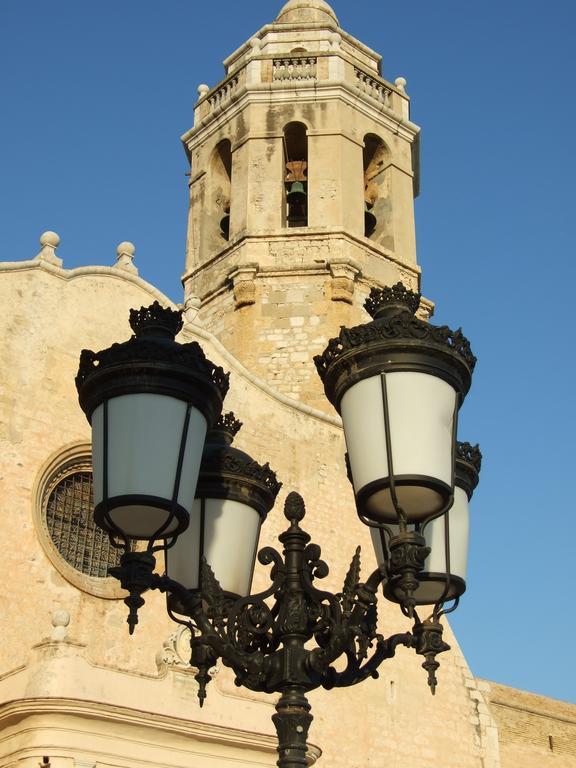 Apartamentos Montserrat Sitges Buitenkant foto