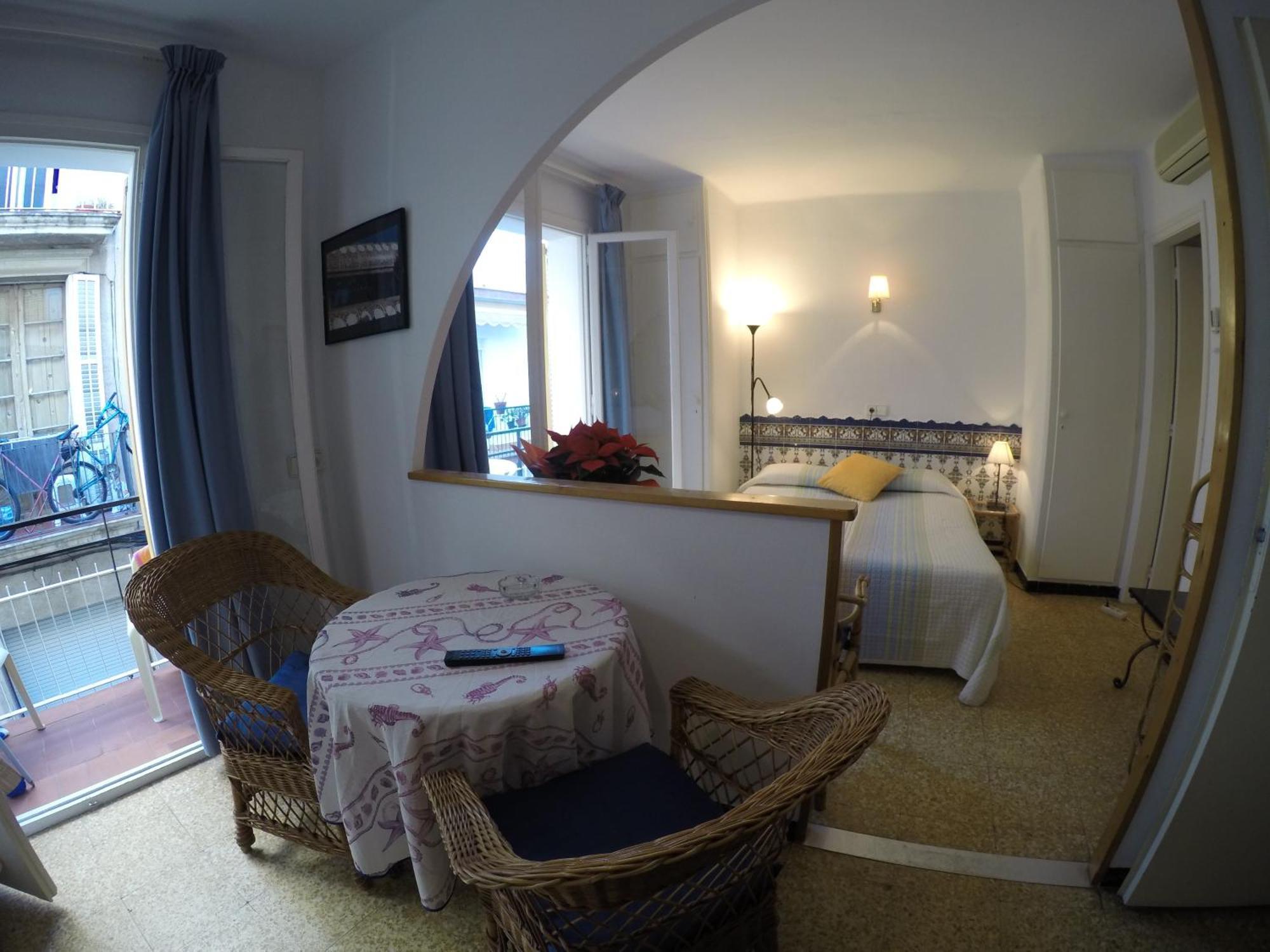 Apartamentos Montserrat Sitges Kamer foto