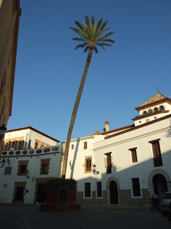 Apartamentos Montserrat Sitges Buitenkant foto